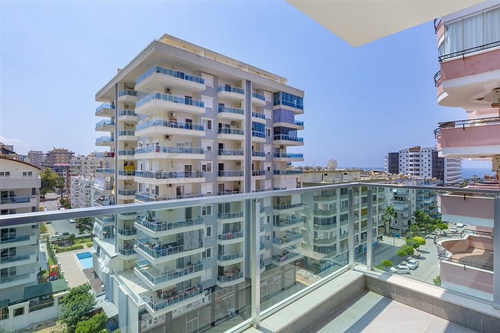 شقق مفروشة - ضمن مجمع حديث قريب من البحر - مهموتلار / الانيا 