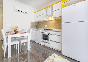 شقق مفروشة - ضمن مجمع حديث قريب من البحر - مهموتلار / الانيا 