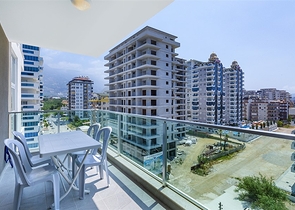 شقق مفروشة - ضمن مجمع حديث قريب من البحر - مهموتلار / الانيا 