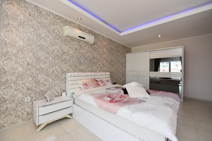 اطلالة بحر - دوبلكس ضمن مجمع فاخر - افسلار / الانيا 