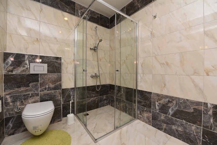 اطلالة بحر - دوبلكس ضمن مجمع فاخر - افسلار / الانيا 