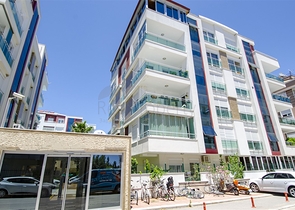 شقة مفروشة 2 + 1 في منطقة هورما في كونيالتي أنطاليا