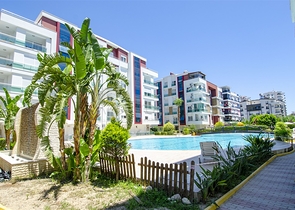 شقة مفروشة 2 + 1 في منطقة هورما في كونيالتي أنطاليا