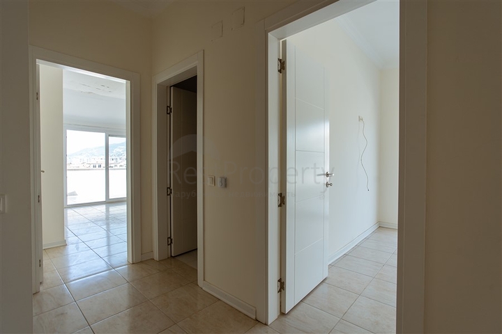 دوبلكس واسعة - مجمع عائلي بامتياز - في منطقة اوبا / الانيا 