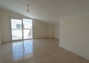 دوبلكس واسعة - مجمع عائلي بامتياز - في منطقة اوبا / الانيا 