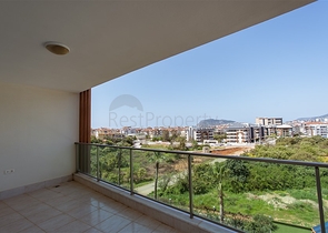 دوبلكس واسعة - مجمع عائلي بامتياز - في منطقة اوبا / الانيا 