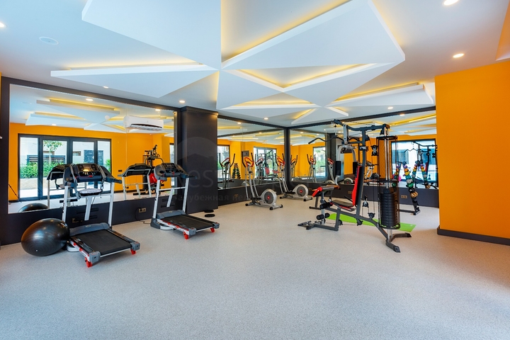 ضمن مجمع فاخر -اول صف على البحر - شقة غرفتين وصالة - مهموتلار / الانيا 