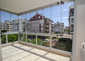 شقق 2 + 1 على مسافة قريبة من البحر