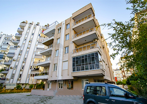 شقق 2 + 1 على مسافة قريبة من البحر