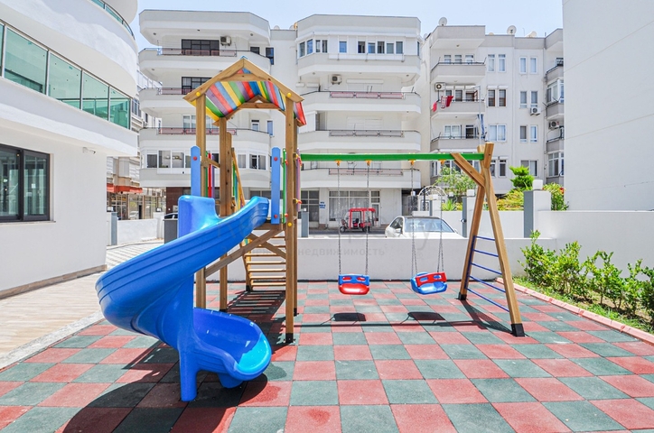 اطلالة بحر وجبل - شقة ضمن مجمع حديث - تصميم 1+2 -مهموتلار / الانيا 