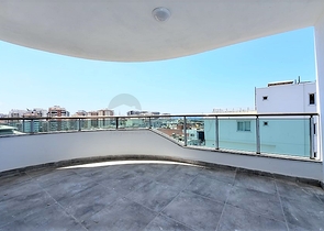 اطلالة بحر وجبل - شقة ضمن مجمع حديث - تصميم 1+2 -مهموتلار / الانيا 