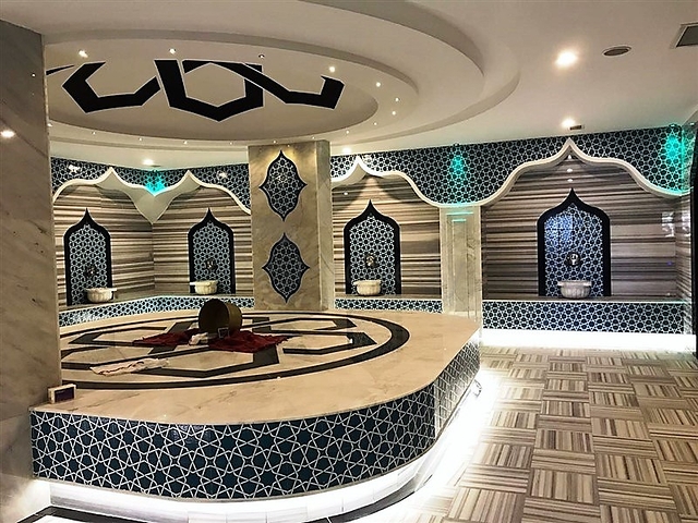 مجمع مميز بخدمات فاخرة -شقة مفروشة غرفة وصالة - في افسلار / الانيا 