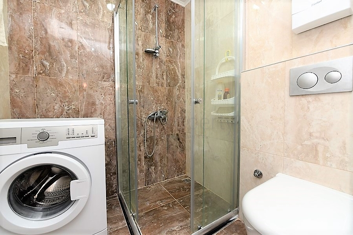 مجمع مميز بخدمات فاخرة -شقة مفروشة غرفة وصالة - في افسلار / الانيا 