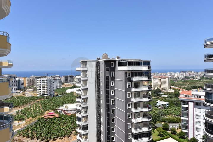 اطلالة بحرية -شقة عائلية واسعة - مجمع يضم كافة الخدمات - مهموتلار / الانيا 