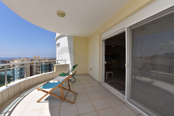 اطلالة بحرية -شقة عائلية واسعة - مجمع يضم كافة الخدمات - مهموتلار / الانيا 