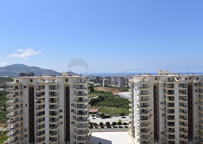 اطلالة بحرية -شقة عائلية واسعة - مجمع يضم كافة الخدمات - مهموتلار / الانيا 