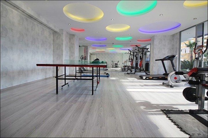 دوبلكس مميزة - 3 غرف وصالة - مجمع سكني -  مهموتلار / الانيا 