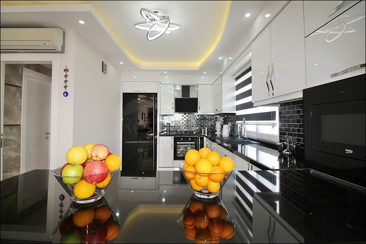 دوبلكس مميزة - 3 غرف وصالة - مجمع سكني -  مهموتلار / الانيا 