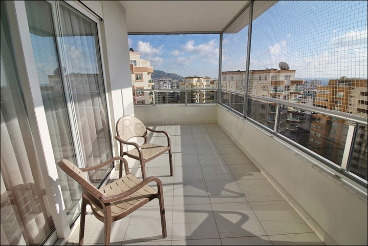 دوبلكس مميزة - 3 غرف وصالة - مجمع سكني -  مهموتلار / الانيا 