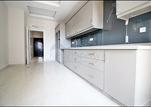 شقة عائلية - 3 غرف وصالة - مطبخ منفصل - مهموتلار / الانيا 