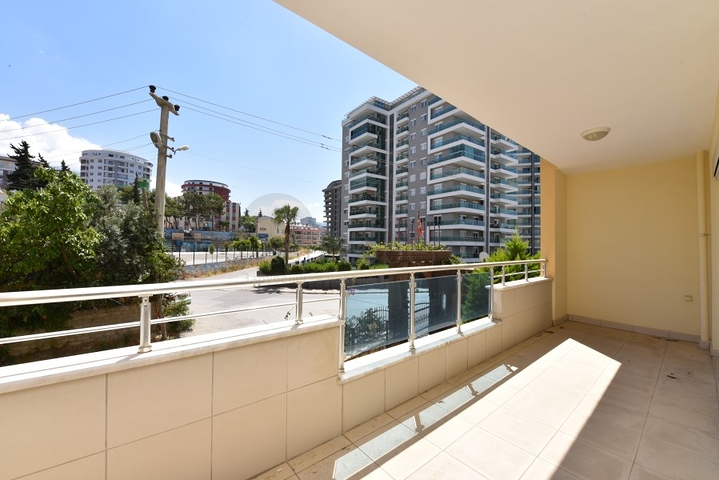 شقة واسعة 160 متر - غرفتين وصالة - في مهموتلار / الانيا 