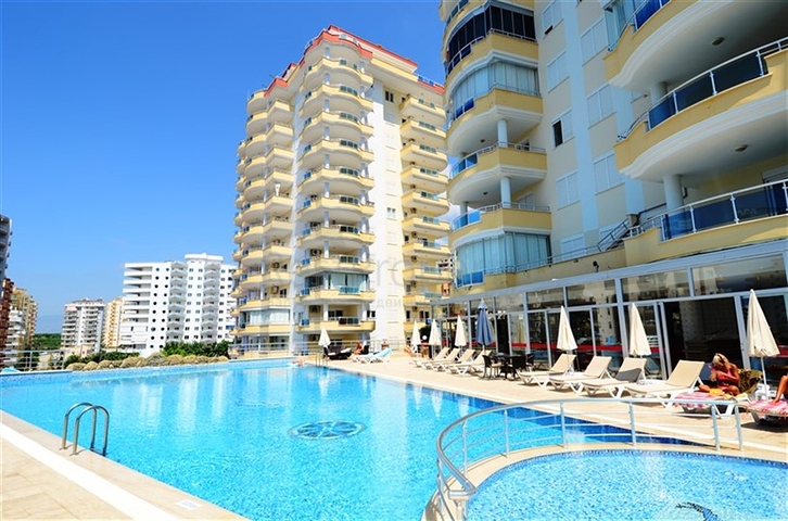 شقة واسعة 160 متر - غرفتين وصالة - في مهموتلار / الانيا 