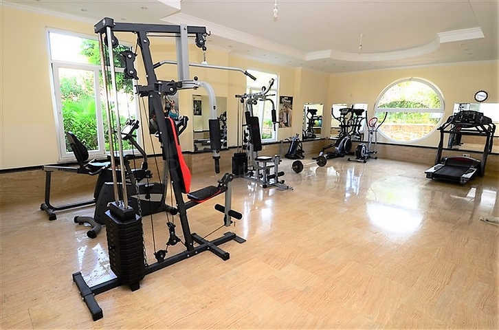 شقة واسعة 160 متر - غرفتين وصالة - في مهموتلار / الانيا 