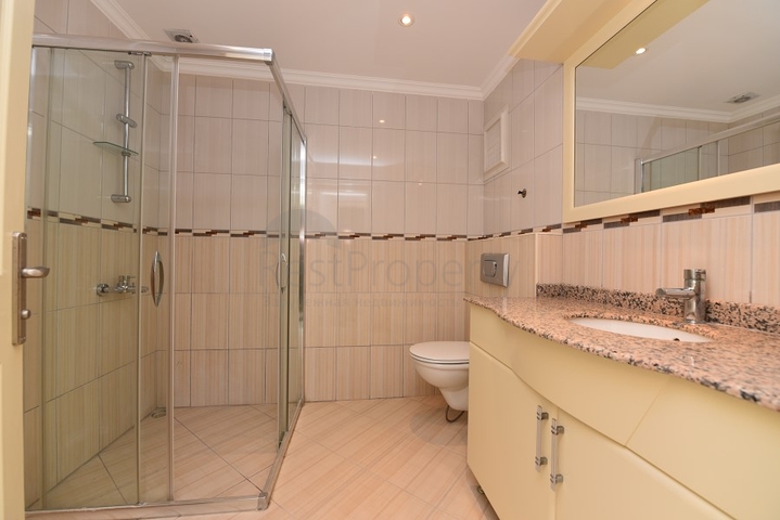 شقة واسعة 160 متر - غرفتين وصالة - في مهموتلار / الانيا 