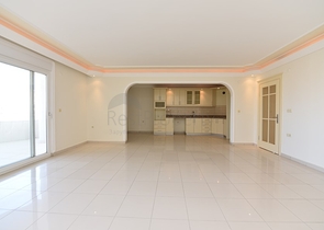 شقة واسعة 160 متر - غرفتين وصالة - في مهموتلار / الانيا 