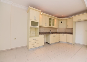 شقة واسعة 160 متر - غرفتين وصالة - في مهموتلار / الانيا 