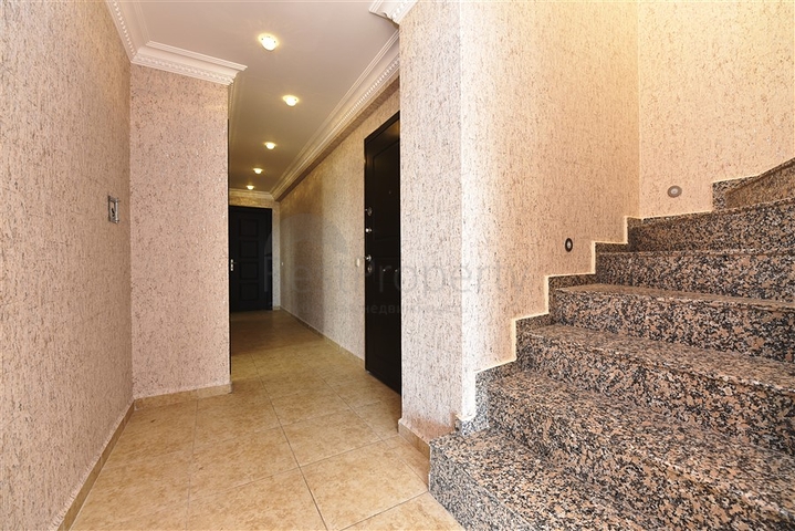 اطلالة بحر- دوبلكس واسعة  220 متر - مهموتلار / الانيا