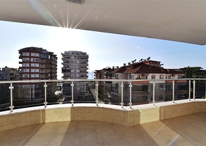 اطلالة بحر- دوبلكس واسعة  220 متر - مهموتلار / الانيا