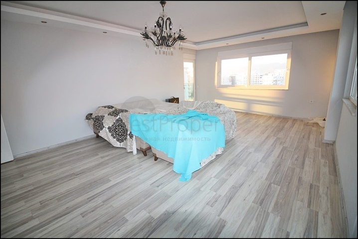 سعر مناسب - شقة 3 غرف - مطبخ منفصل - ضمن مجمع سكني حديث - مهوتلار / الانيا 