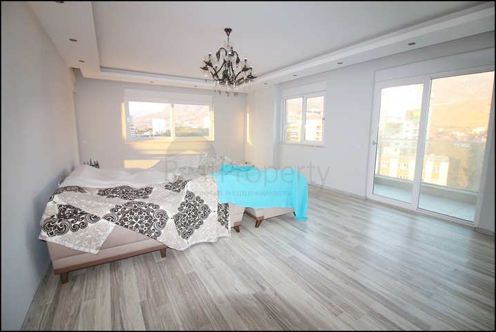 سعر مناسب - شقة 3 غرف - مطبخ منفصل - ضمن مجمع سكني حديث - مهوتلار / الانيا 