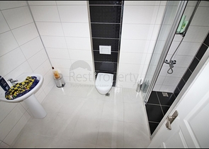 سعر مناسب - شقة 3 غرف - مطبخ منفصل - ضمن مجمع سكني حديث - مهوتلار / الانيا 