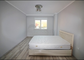 سعر مناسب - شقة 3 غرف - مطبخ منفصل - ضمن مجمع سكني حديث - مهوتلار / الانيا 