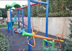 سعر مناسب - شقة 3 غرف - مطبخ منفصل - ضمن مجمع سكني حديث - مهوتلار / الانيا 