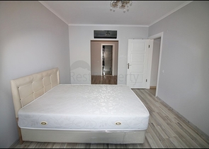 سعر مناسب - شقة 3 غرف - مطبخ منفصل - ضمن مجمع سكني حديث - مهوتلار / الانيا 