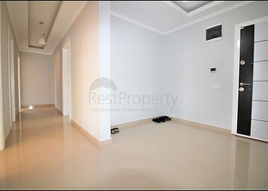 سعر مناسب - شقة 3 غرف - مطبخ منفصل - ضمن مجمع سكني حديث - مهوتلار / الانيا 