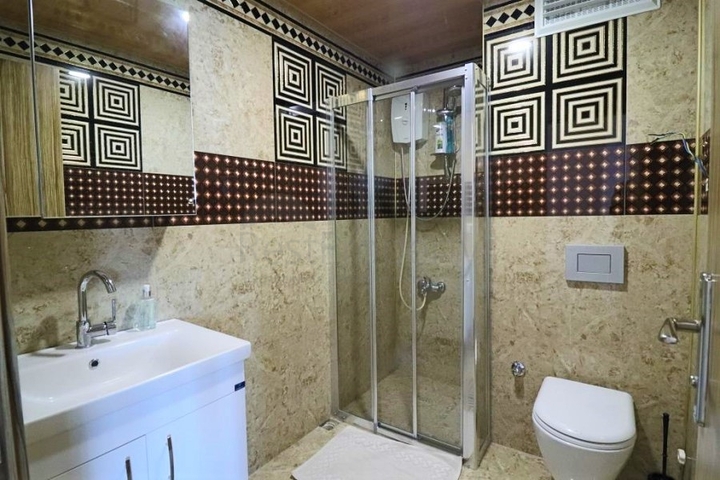 اطلالة مباشرة على البحر - شقة غرفتين وصالة مفروشة - مهموتلار / الانيا 