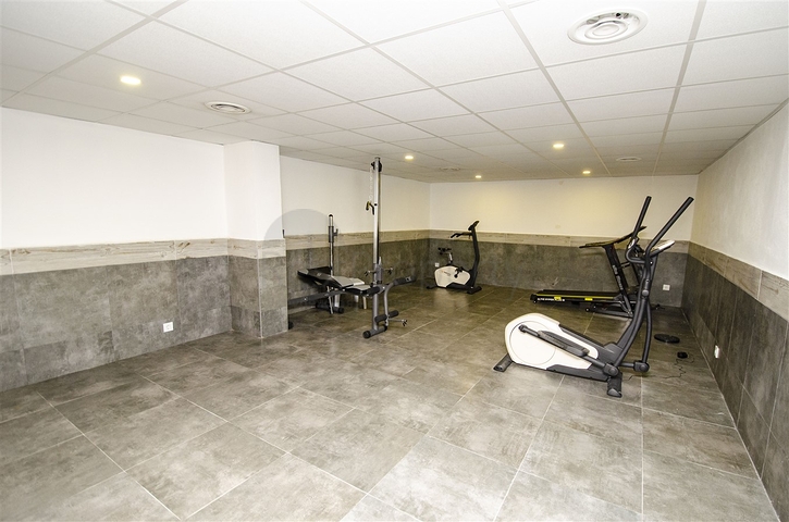 شقة 3 + 1 مفروشة ضمن مجمع  في هورما كونيالتي