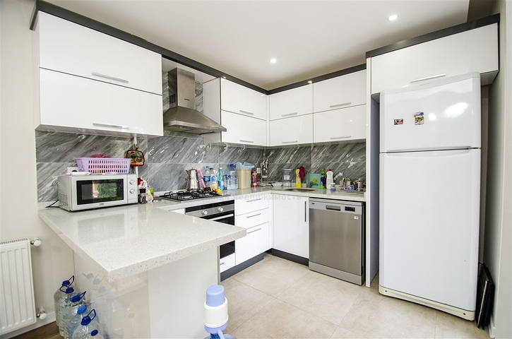 شقة 3 + 1 مفروشة ضمن مجمع  في هورما كونيالتي