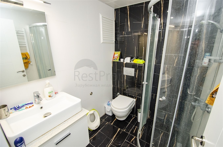 شقة 3 + 1 مفروشة ضمن مجمع  في هورما كونيالتي