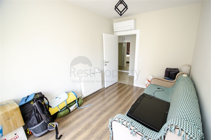 شقة 3 + 1 مفروشة ضمن مجمع  في هورما كونيالتي