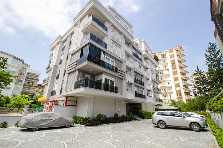 شقة 3 + 1 مفروشة ضمن مجمع  في هورما كونيالتي