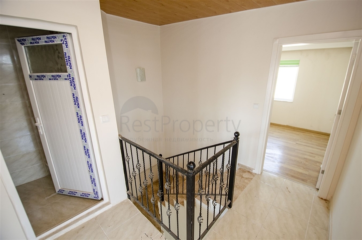 بنتهاوس واسع 5 + 2 في منطقة كيبيز أنطاليا