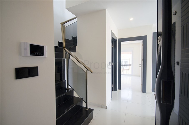 دوبلكس فاخرة وبسعر منافس - في مهموتلار / الانيا 