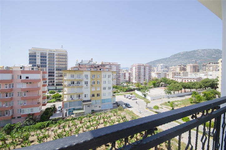 دوبلكس فاخرة - قريبة من البحر - بسعر مناسب -مهموتلار / الانيا 