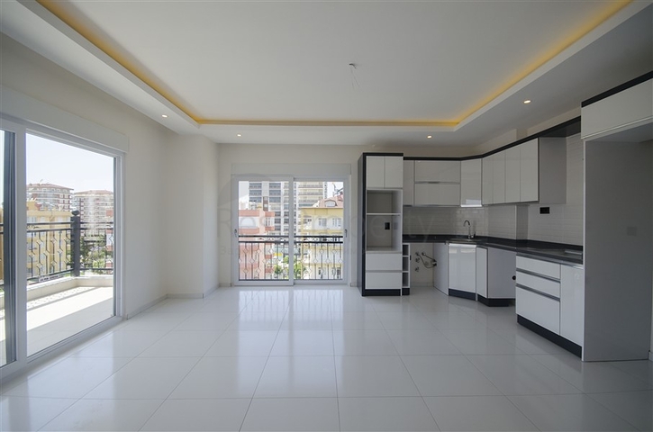 دوبلكس فاخرة - قريبة من البحر - بسعر مناسب -مهموتلار / الانيا 