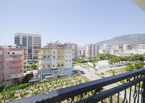 دوبلكس فاخرة - قريبة من البحر - بسعر مناسب -مهموتلار / الانيا 